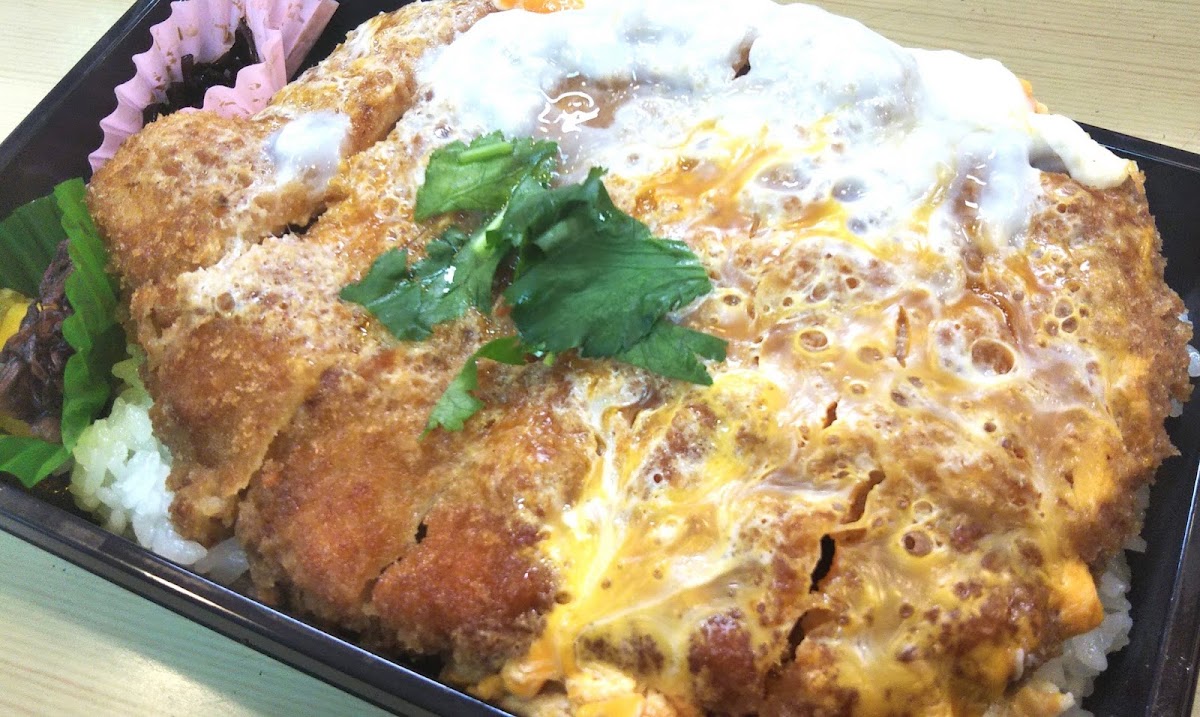 Hirekatsu Yanase Main Store Photos 2