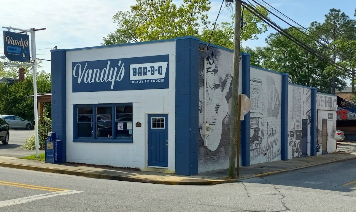 Vandy's Bar-B-Q (Downtown)